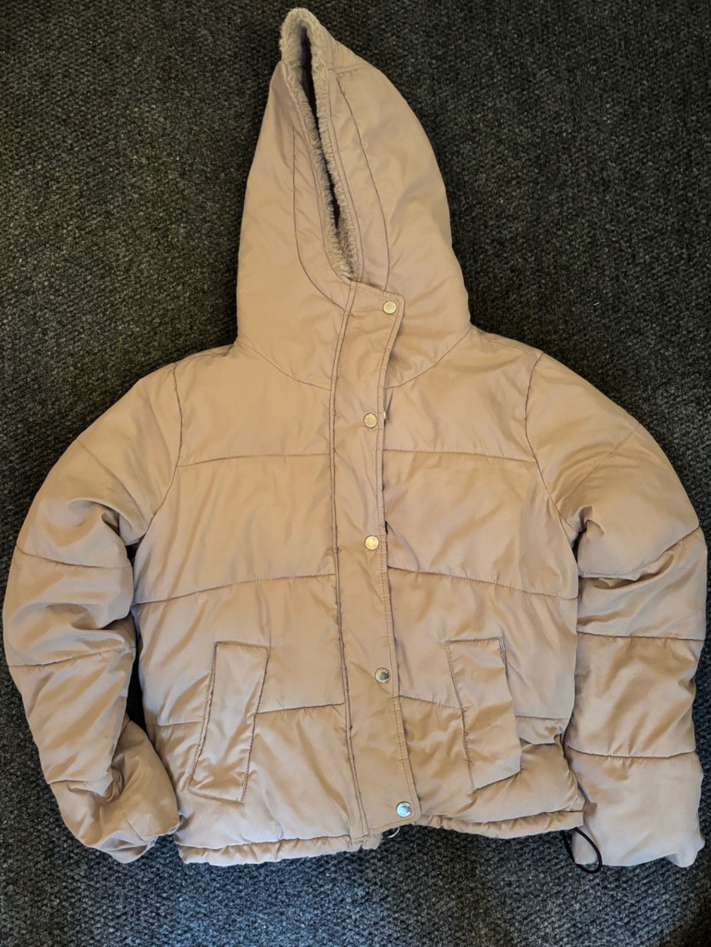 Hollister Plush-Lined Hooded Puffer Jacket in Light Taupe